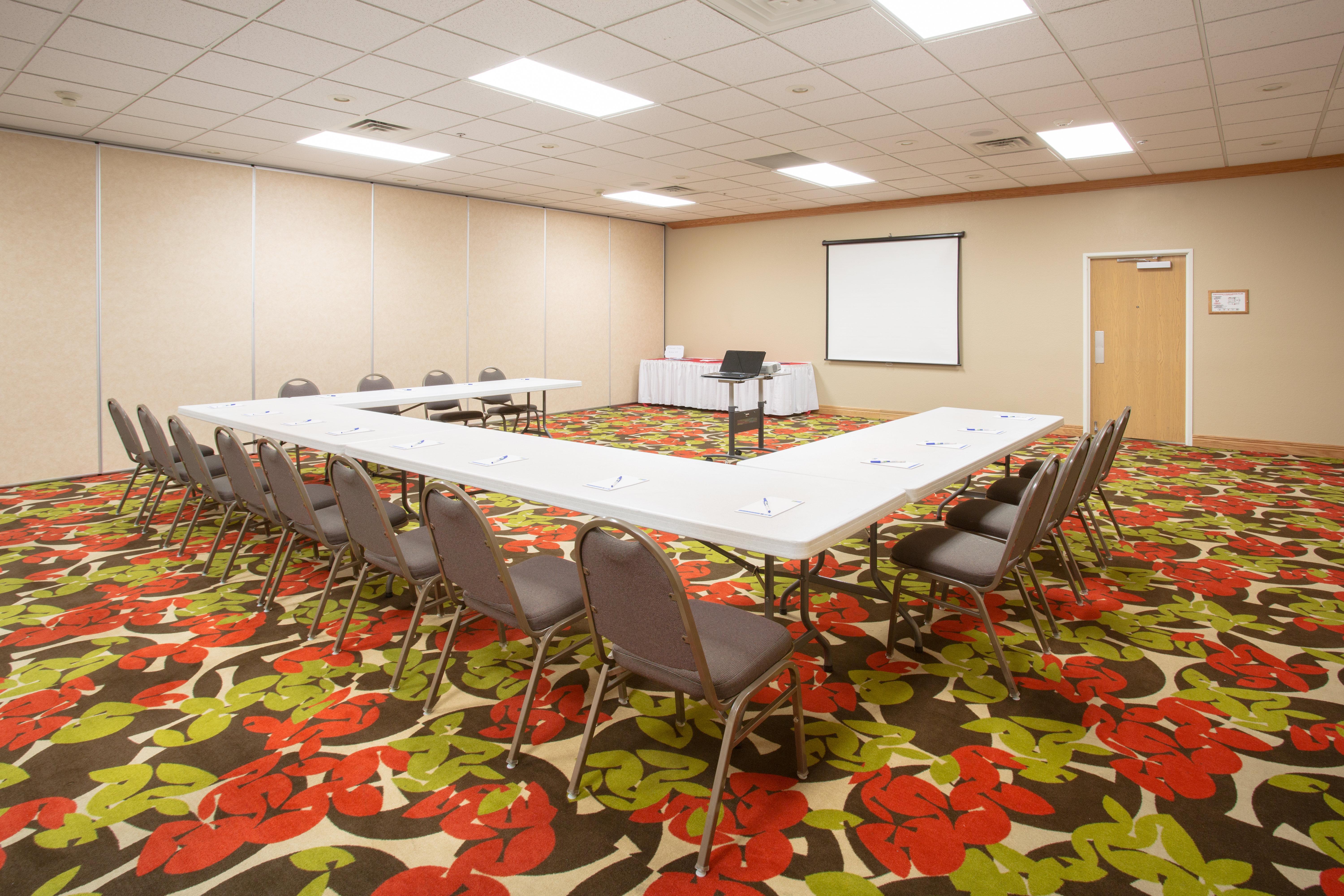 Holiday Inn Express Hotel & Suites Lexington By Ihg Esterno foto